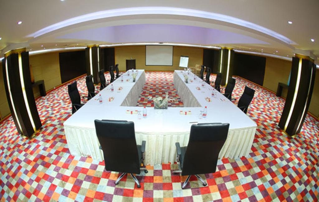 Crom Express Airport Hotel - Jeddah Exterior photo