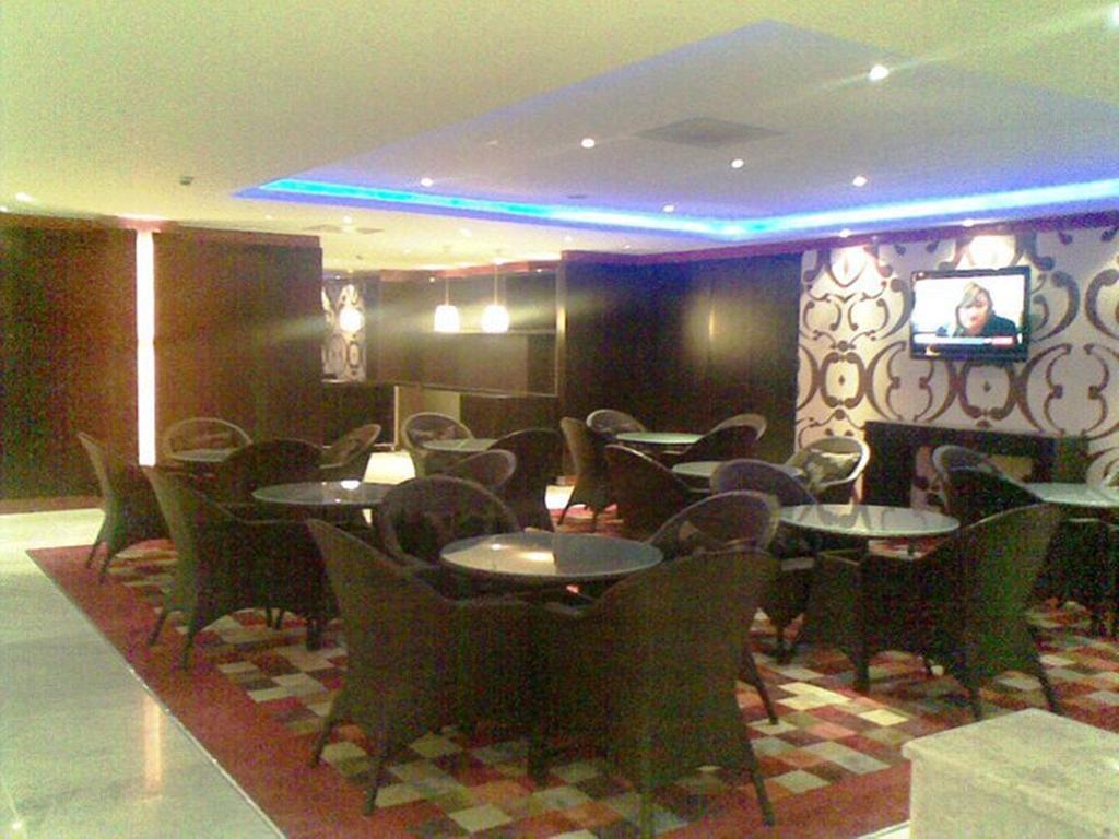 Crom Express Airport Hotel - Jeddah Exterior photo